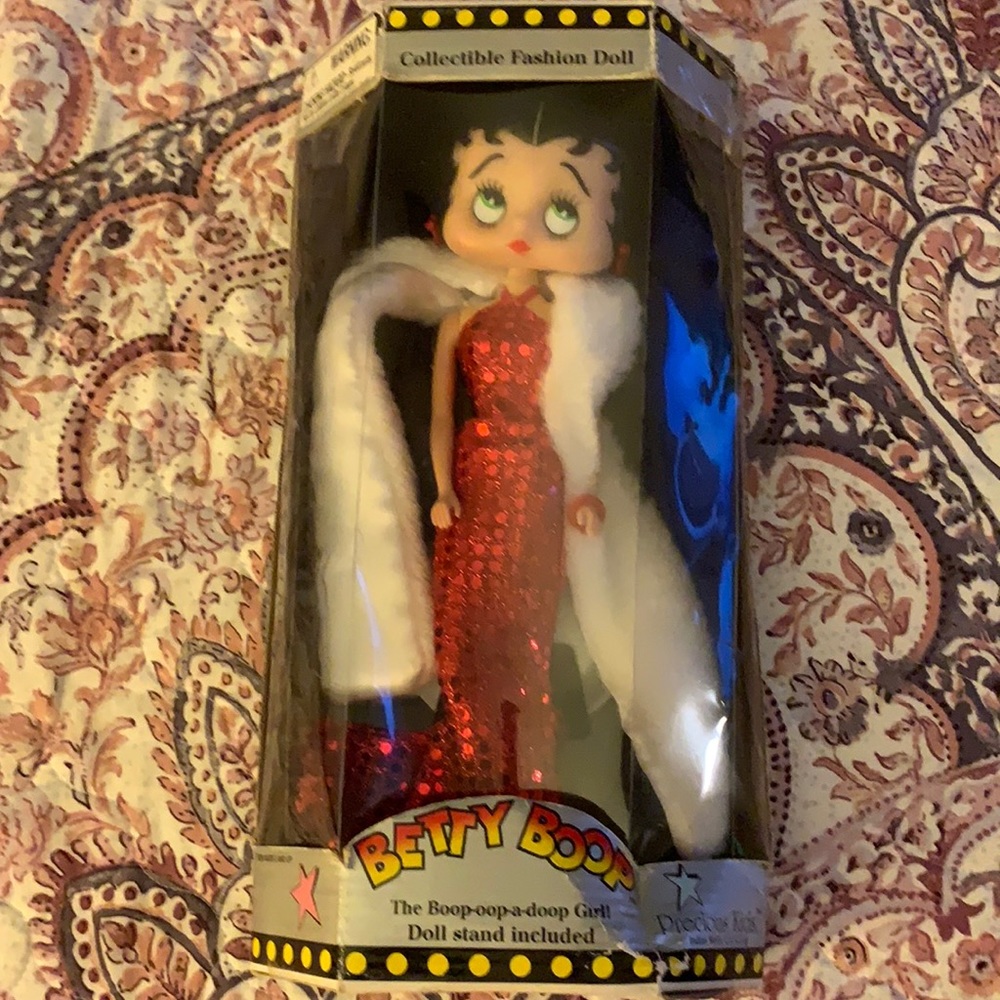 Betty boo collectible fractions down doll